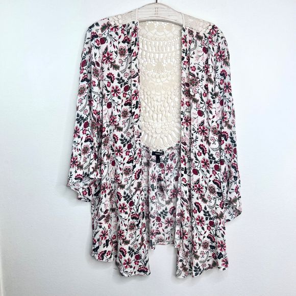 Torrid Women Cream Floral Open Front Kimono Plus size 1 Crochet Crinkle Gauze 1X - Picture 1 of 6